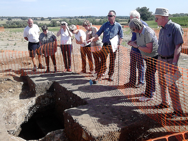 Site visit to archeological remains at Oxford Road (Site F)