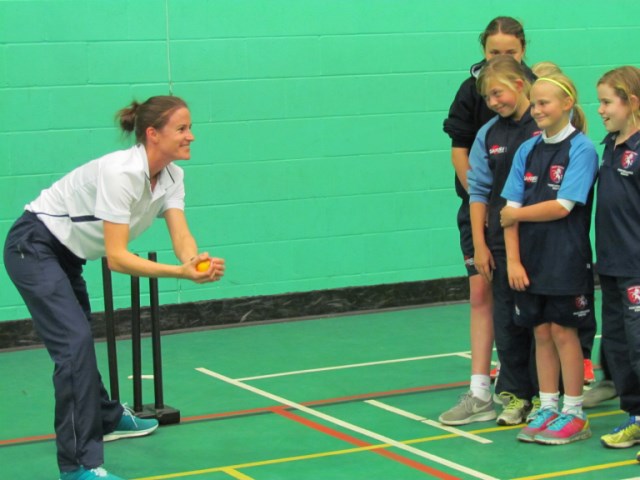 Girls Cricket Academy To Be Held At Thame Town Cricket Club - Thame Town  Council